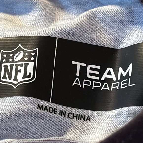 FOCO Men's NFL Team Logo Short Sleeve T-Shirt size Medium Cleveland Brown. - Picture 5 of 13